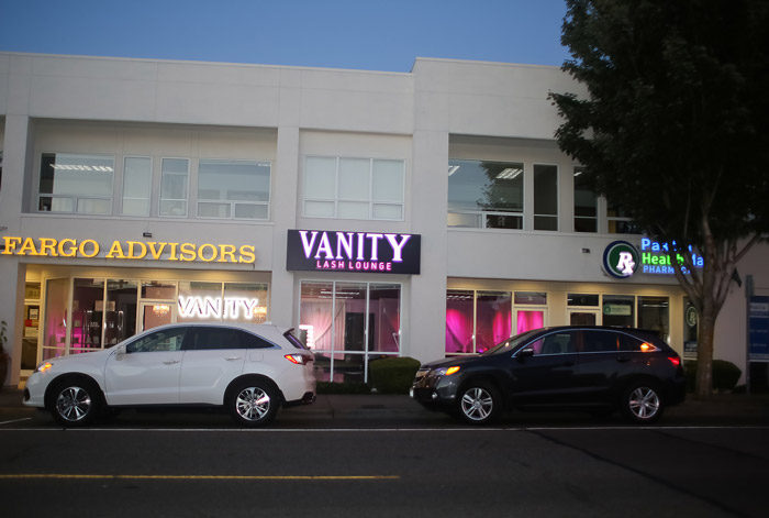 street-view vanity lash lounge